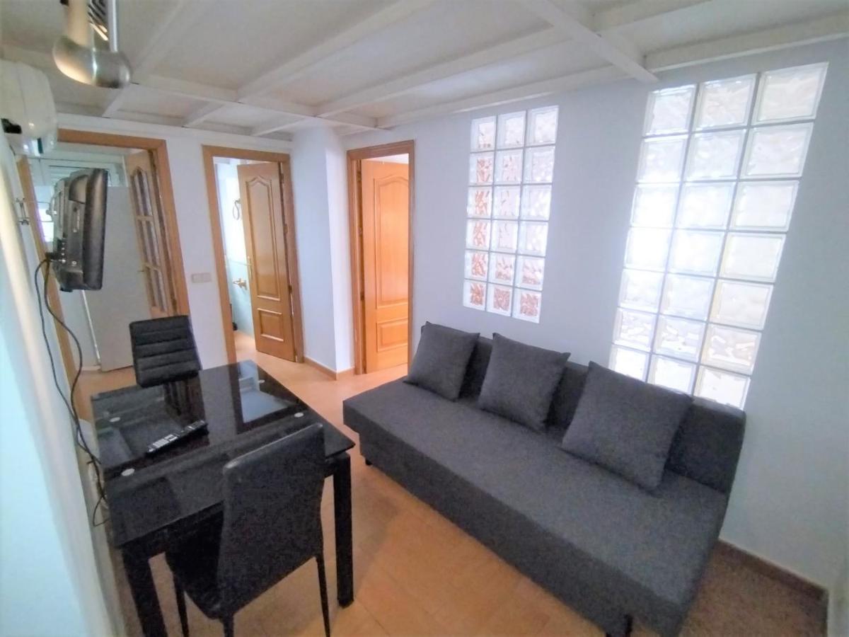 Puerta Del Sol - Plaza De Santa Ana Apartments Madrid Kültér fotó